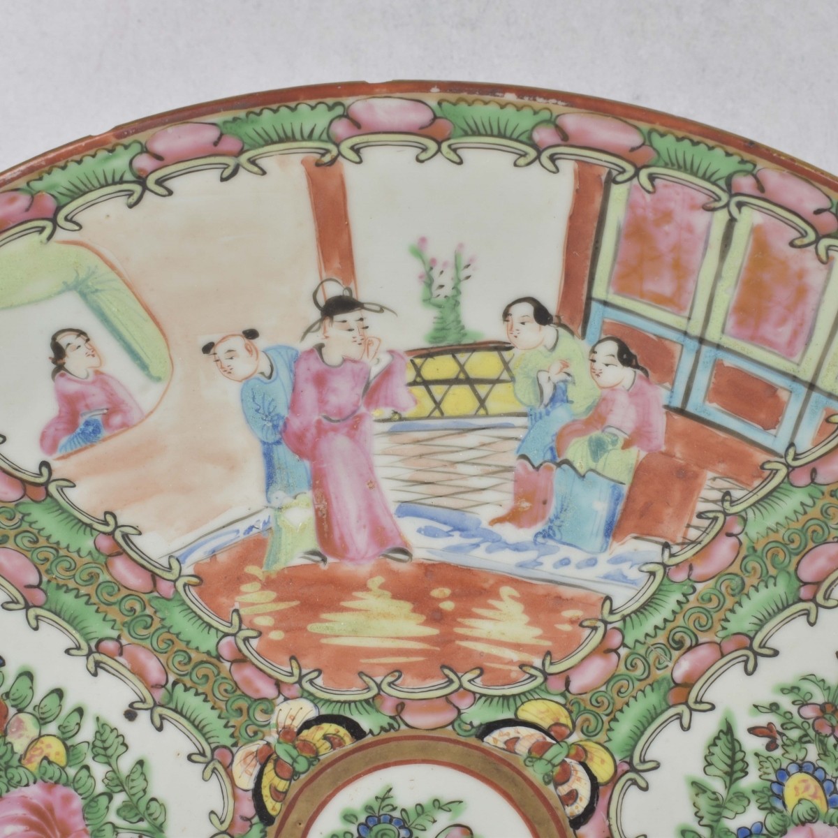 Chinese Hand Painted Famille Rose Dish