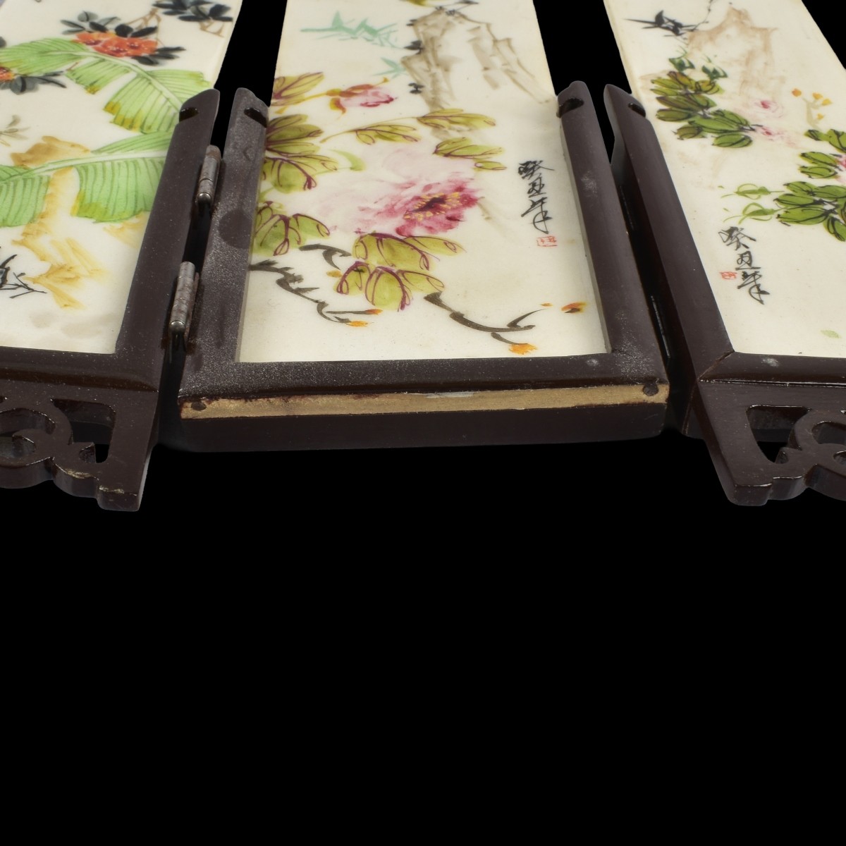 Antique Chinese Polychrome Alabaster Table Screen