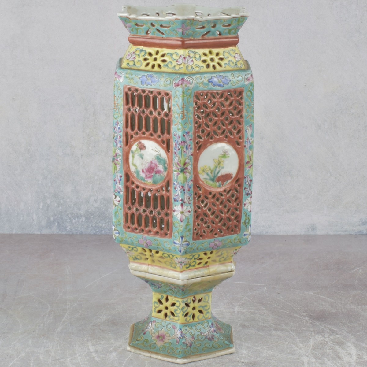 Chinese Porcelain Wedding Lantern
