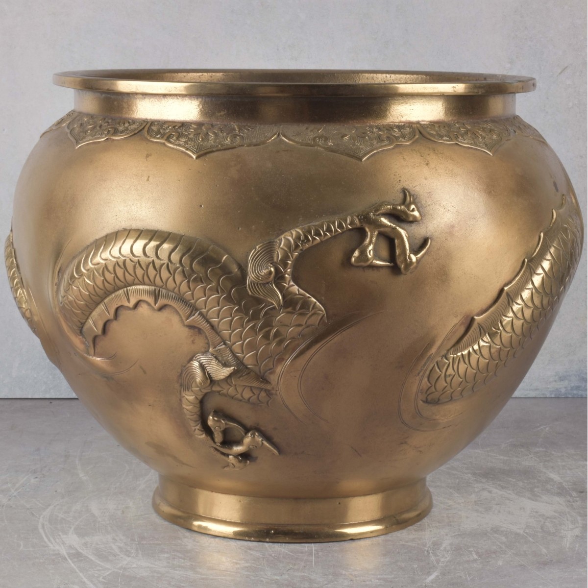 Japanese Dragon Planter