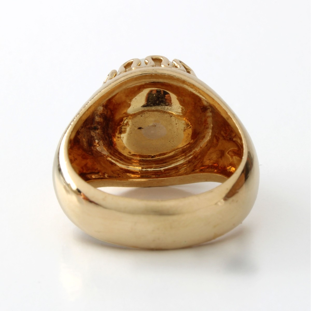 Pearl and 18K Ring