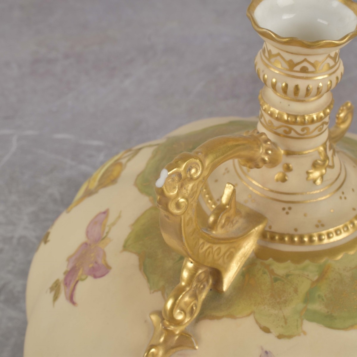 Vintage Porcelain Pieces