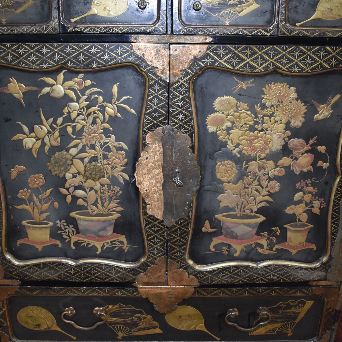 Japanese Black Lacquered Tansu