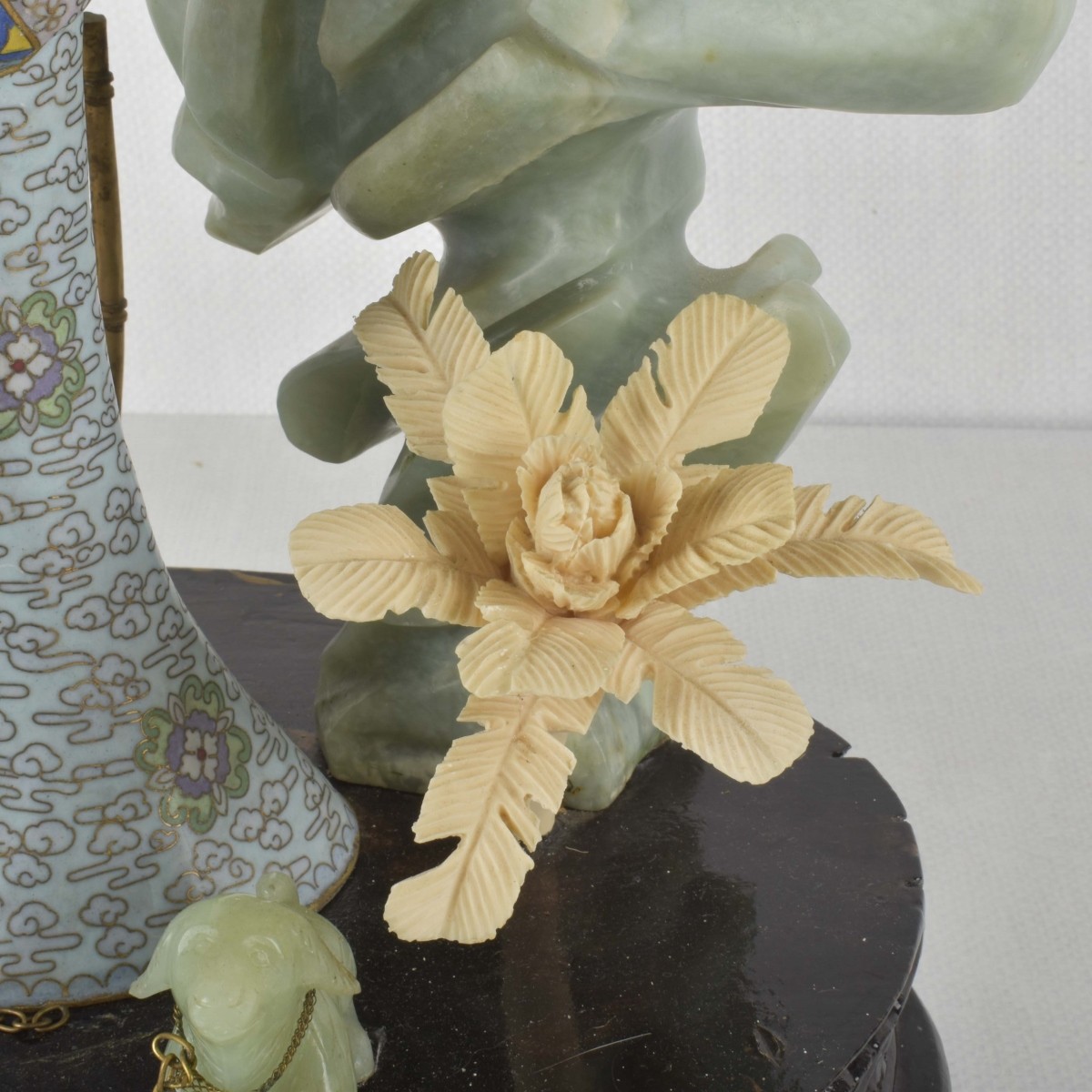 Vintage Chinese Figural Group