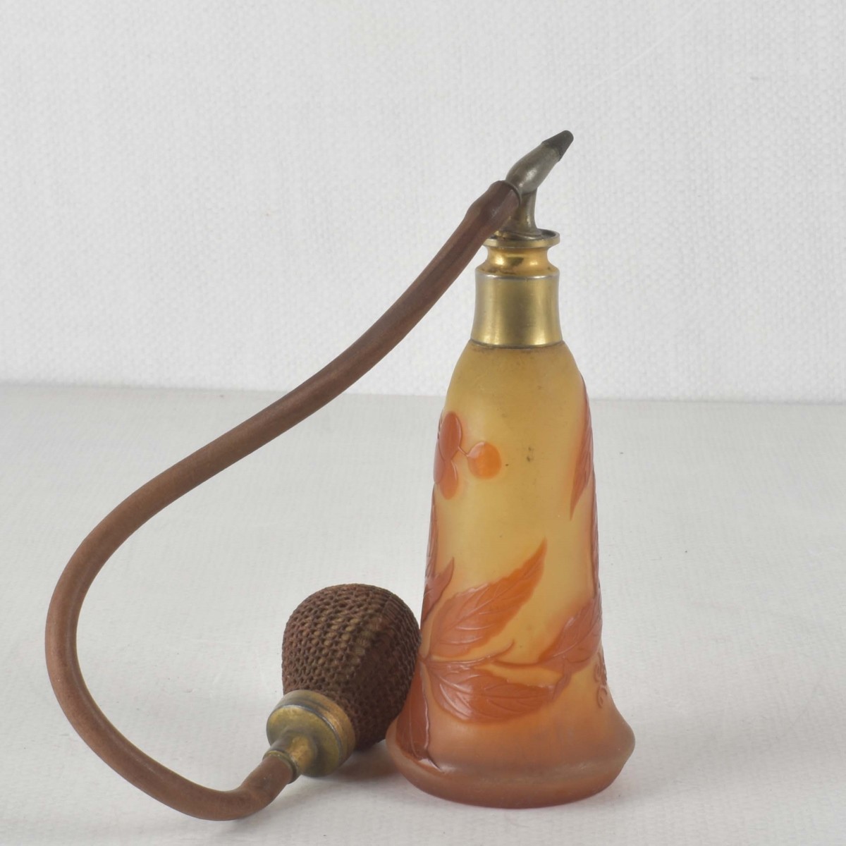 Galle Cameo Atomizer