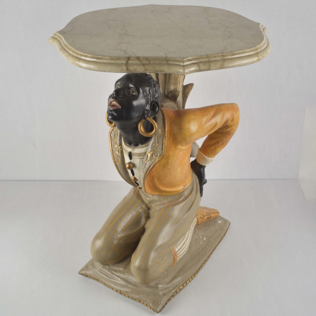 Giltwood Pedestal Blackamoor Stand