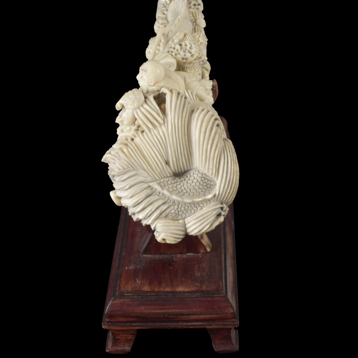 Chinese Well Carved Figural Group