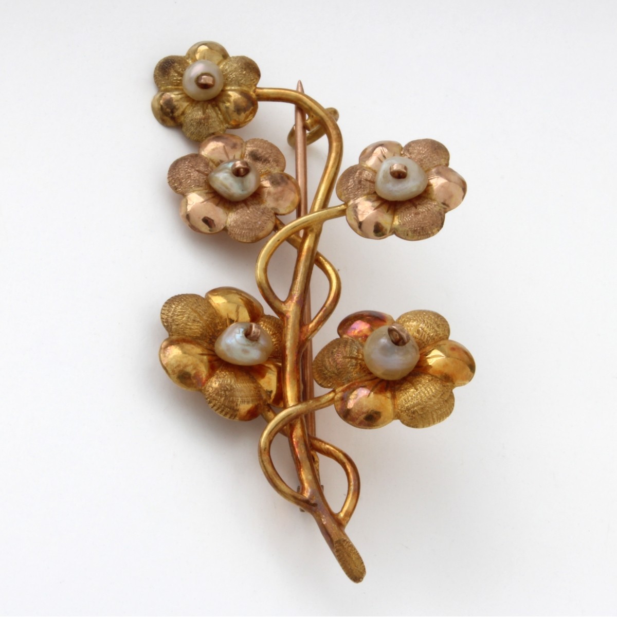 Antique Pearl and 15/16K Brooch