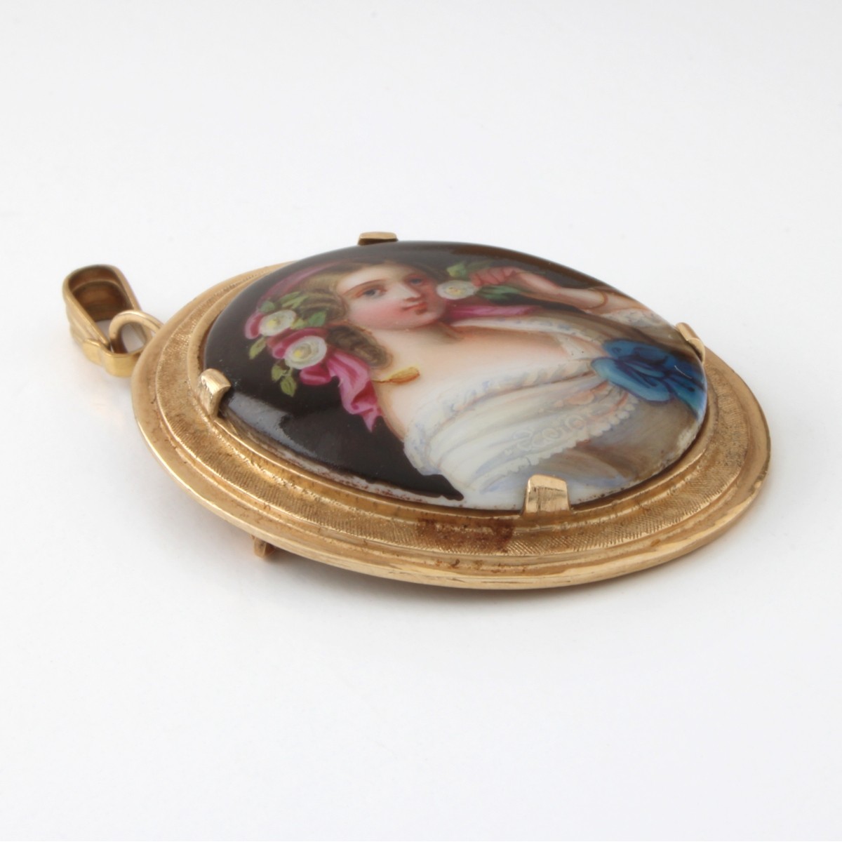 Antique Porcelain and 14K Pendant / Brooch