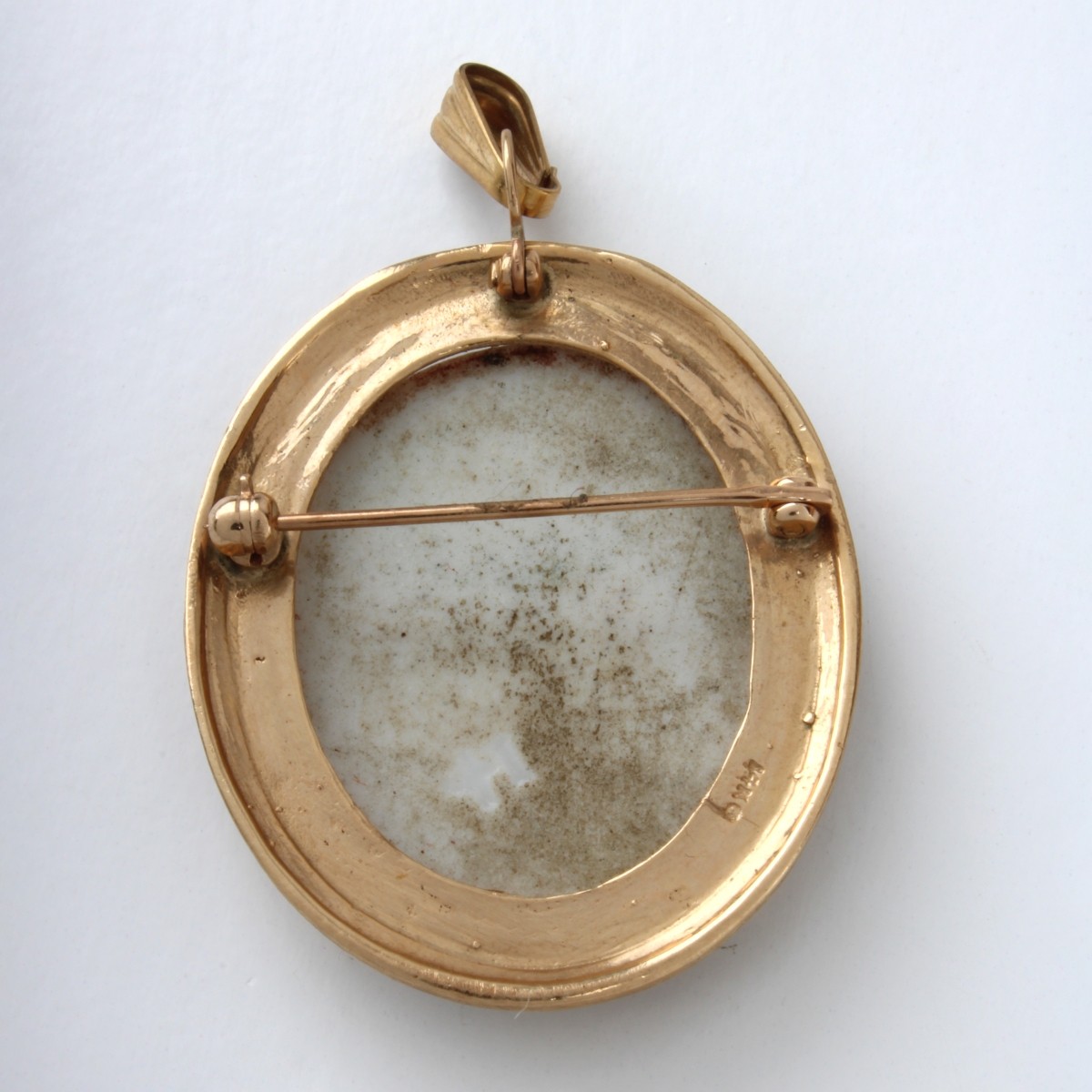 Antique Porcelain and 14K Pendant / Brooch