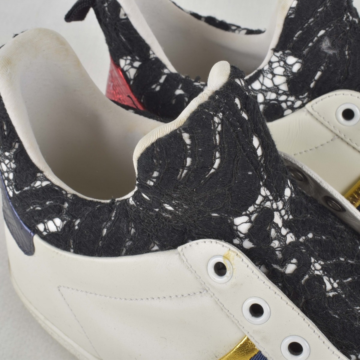 Womens Gucci White Leather Sneakers