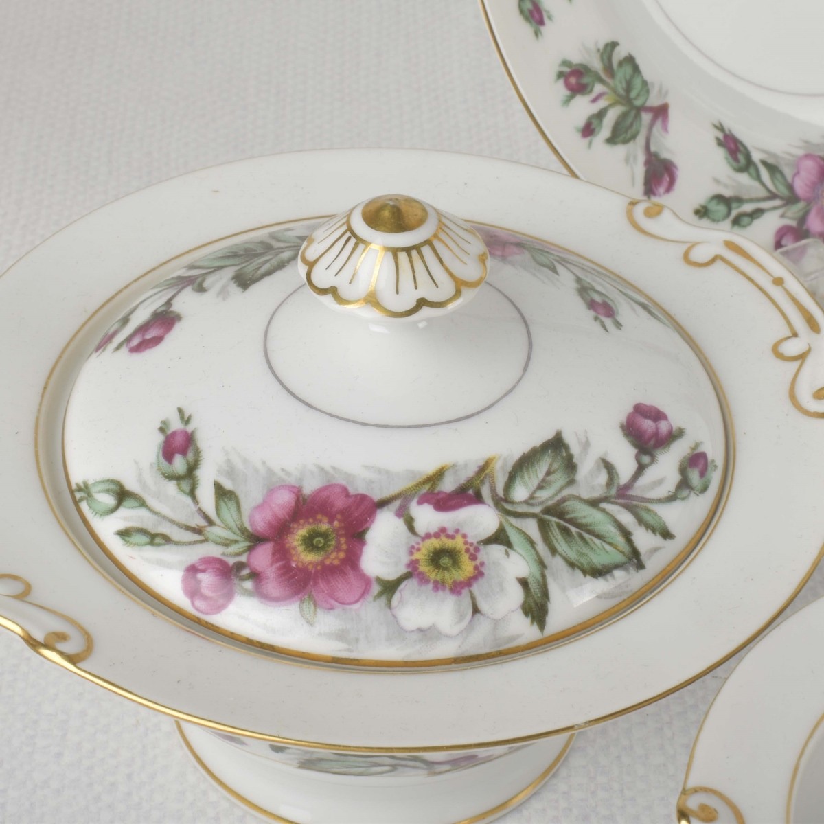 Montana Rose Porcelain Dinner Service