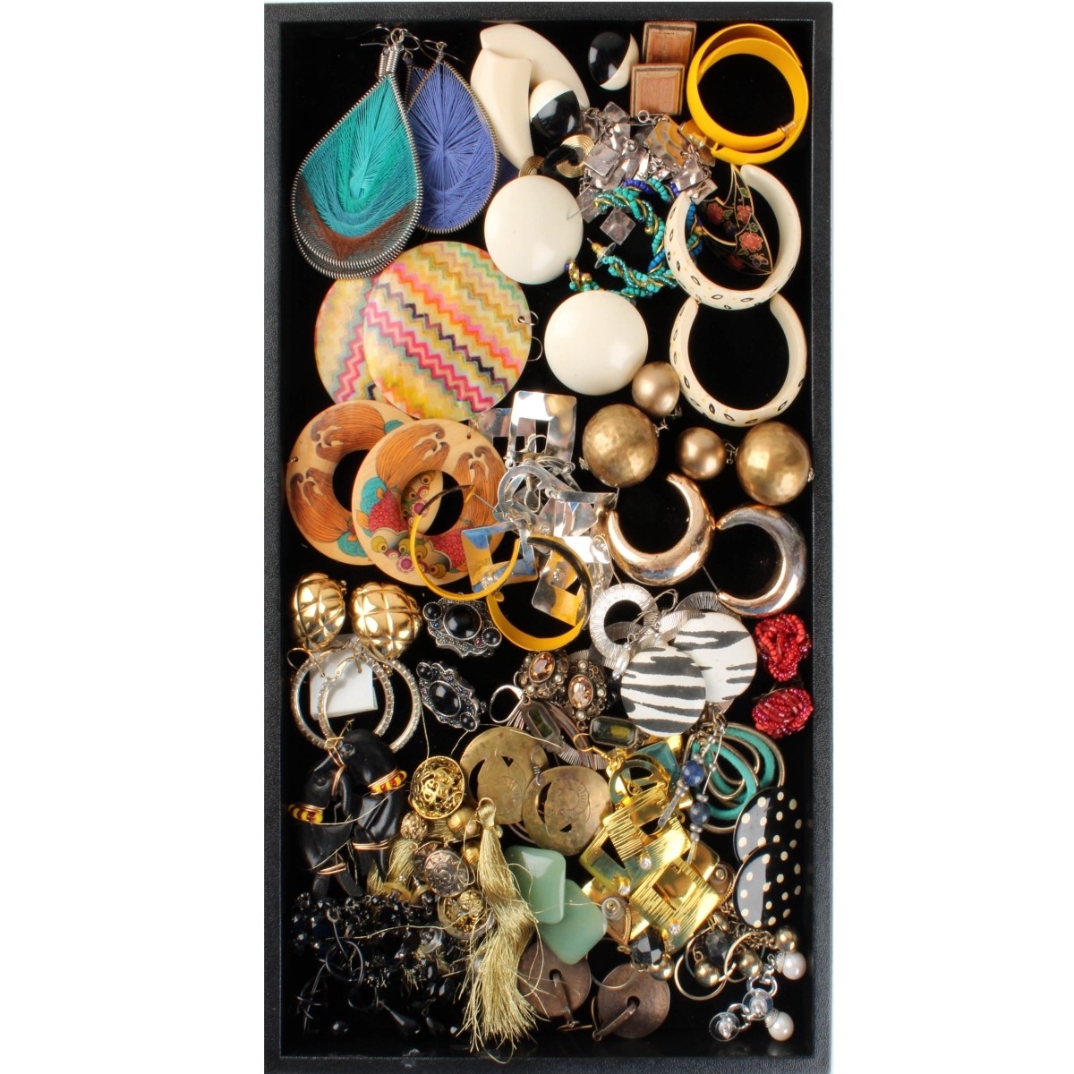 Tray Lot of Fashion Earrings