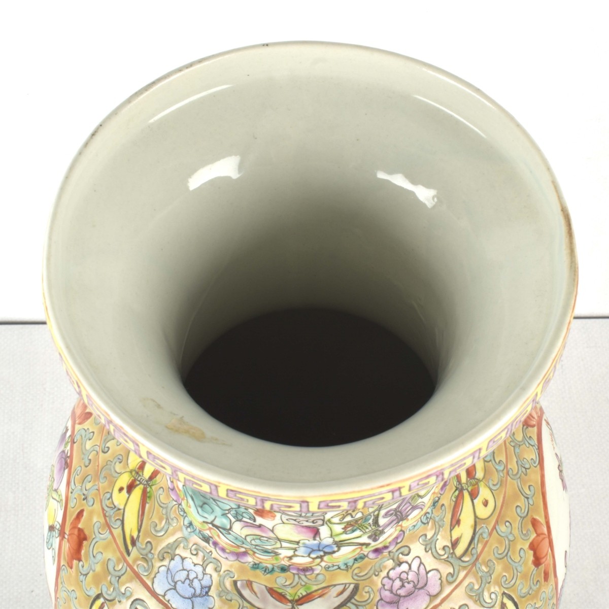Chinese Famille Rose Vase