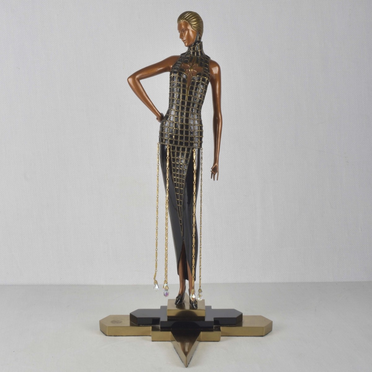 ErtÈ, French (1892ñ1990)