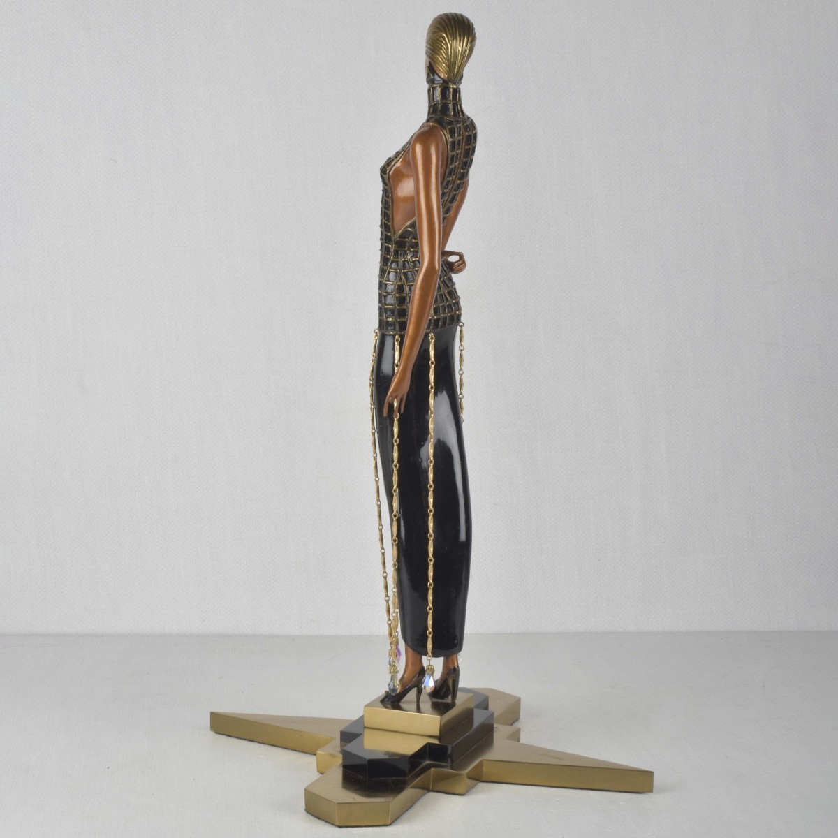 ErtÈ, French (1892ñ1990)