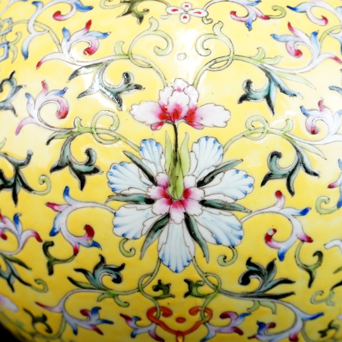 Chinese Famille Jaune Vases