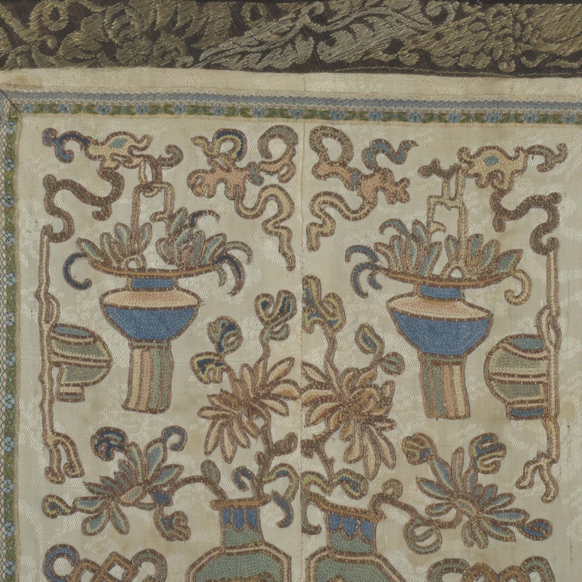 19th Century Chinese Embroidery Silk Panel