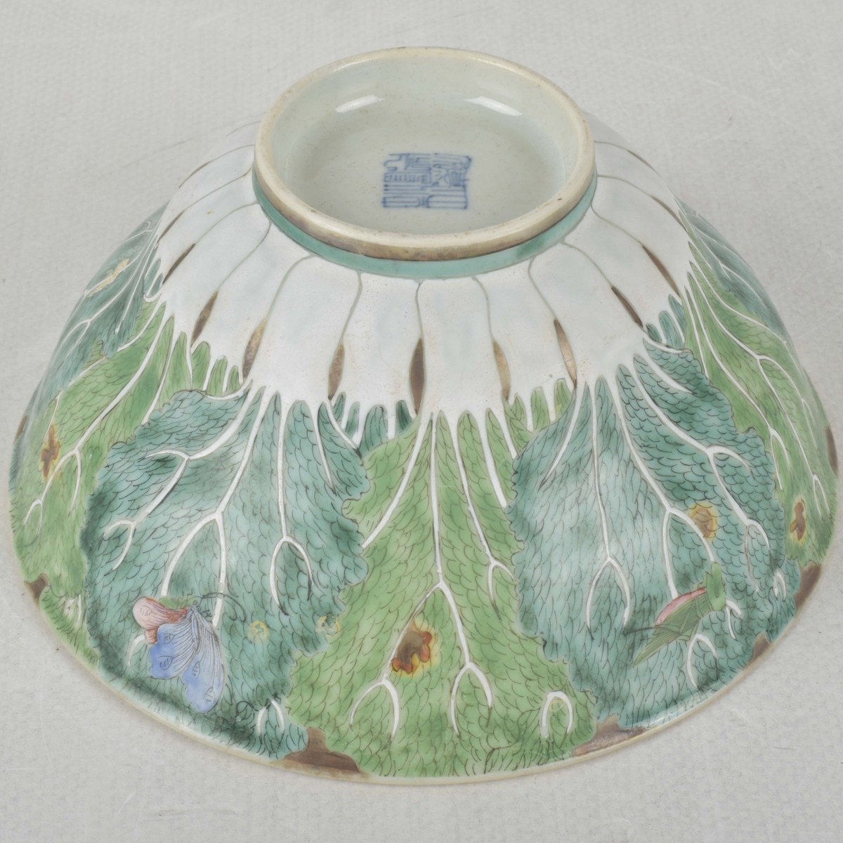 18/19th Century Chinese Porcelain Bowl