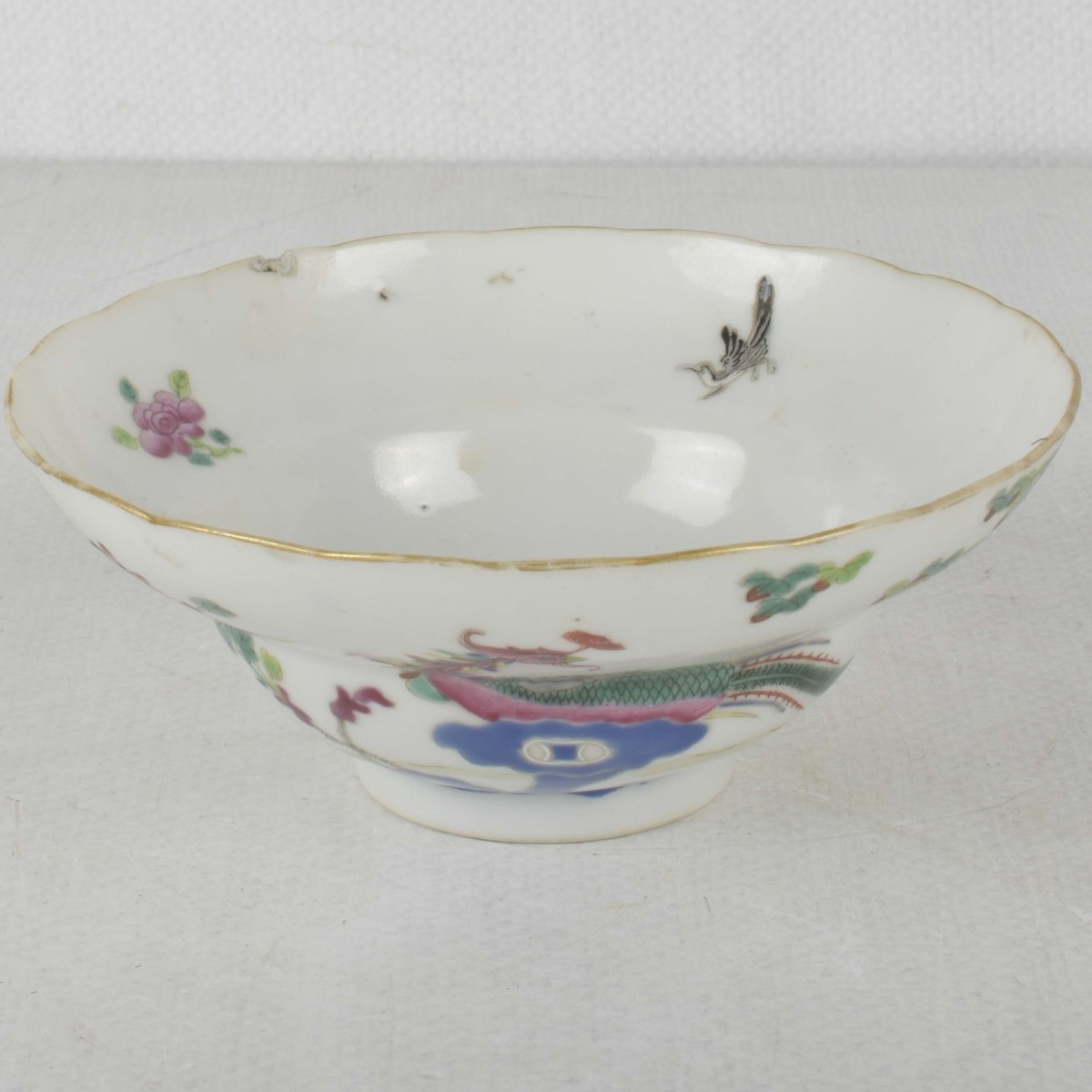 18/19th Century Chinese Porcelain Bowl