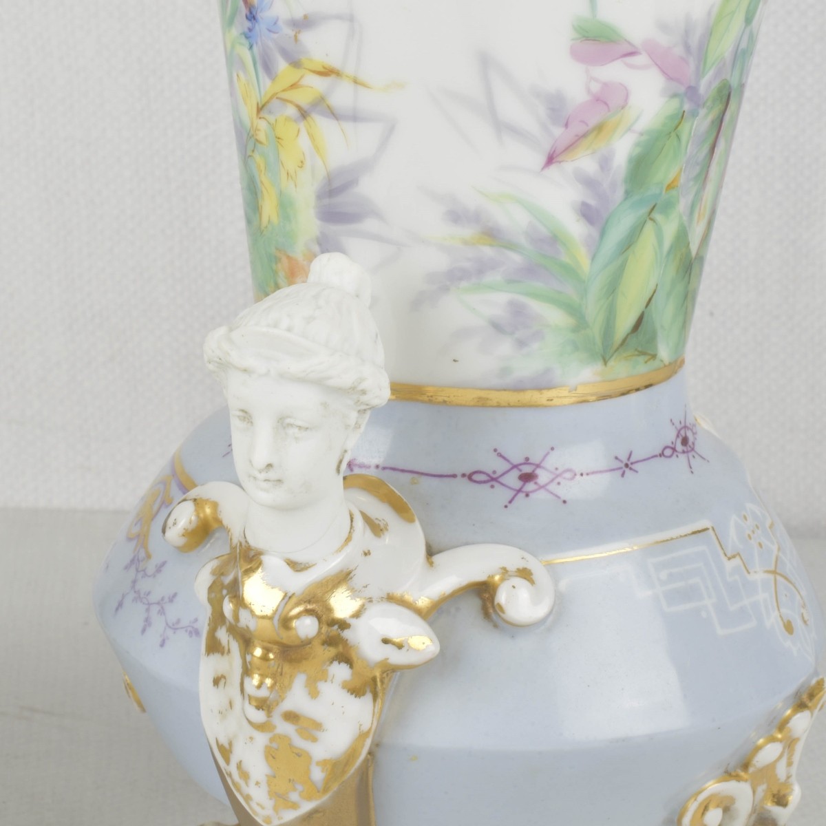 19/20th Century Old Paris Porcelain Vases