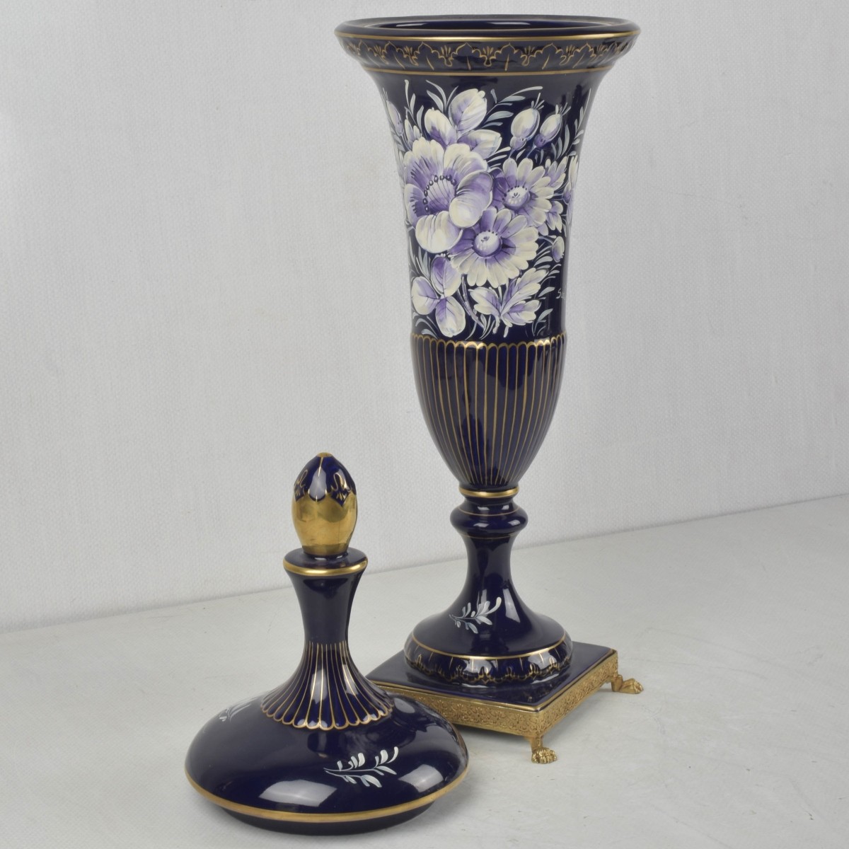 Vintage Keramos Italian Capodimonte Vase