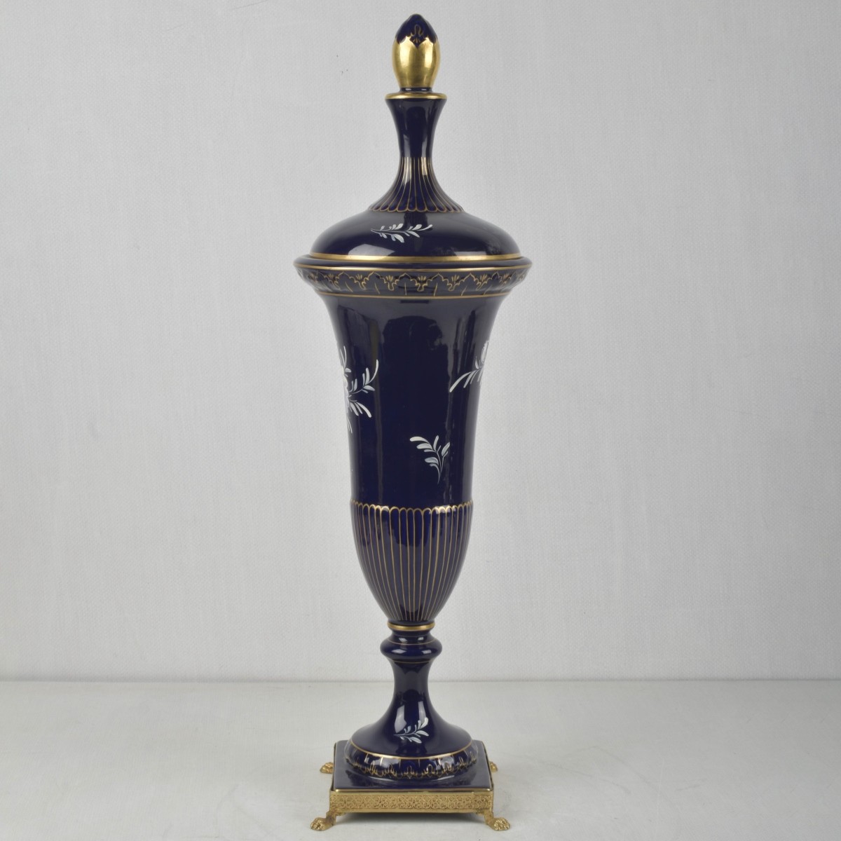 Vintage Keramos Italian Capodimonte Vase