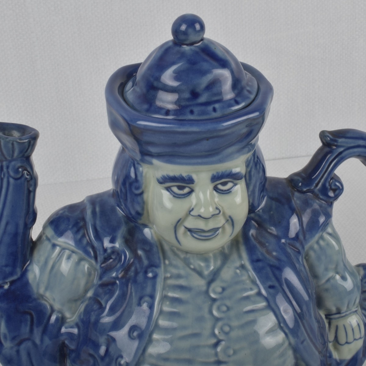 Victoria Ironstone Toby Teapot