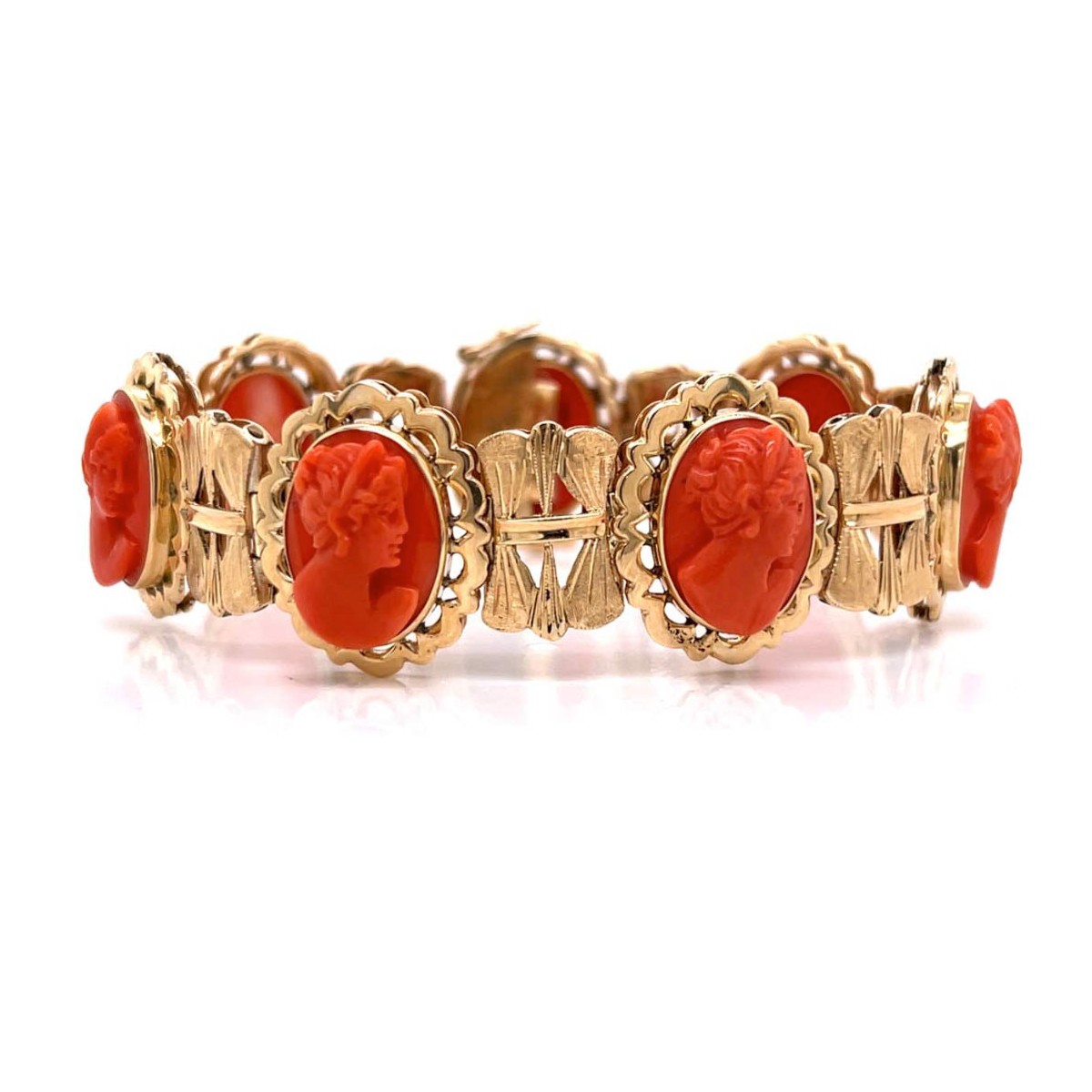 Red Coral and 18K Bracelet