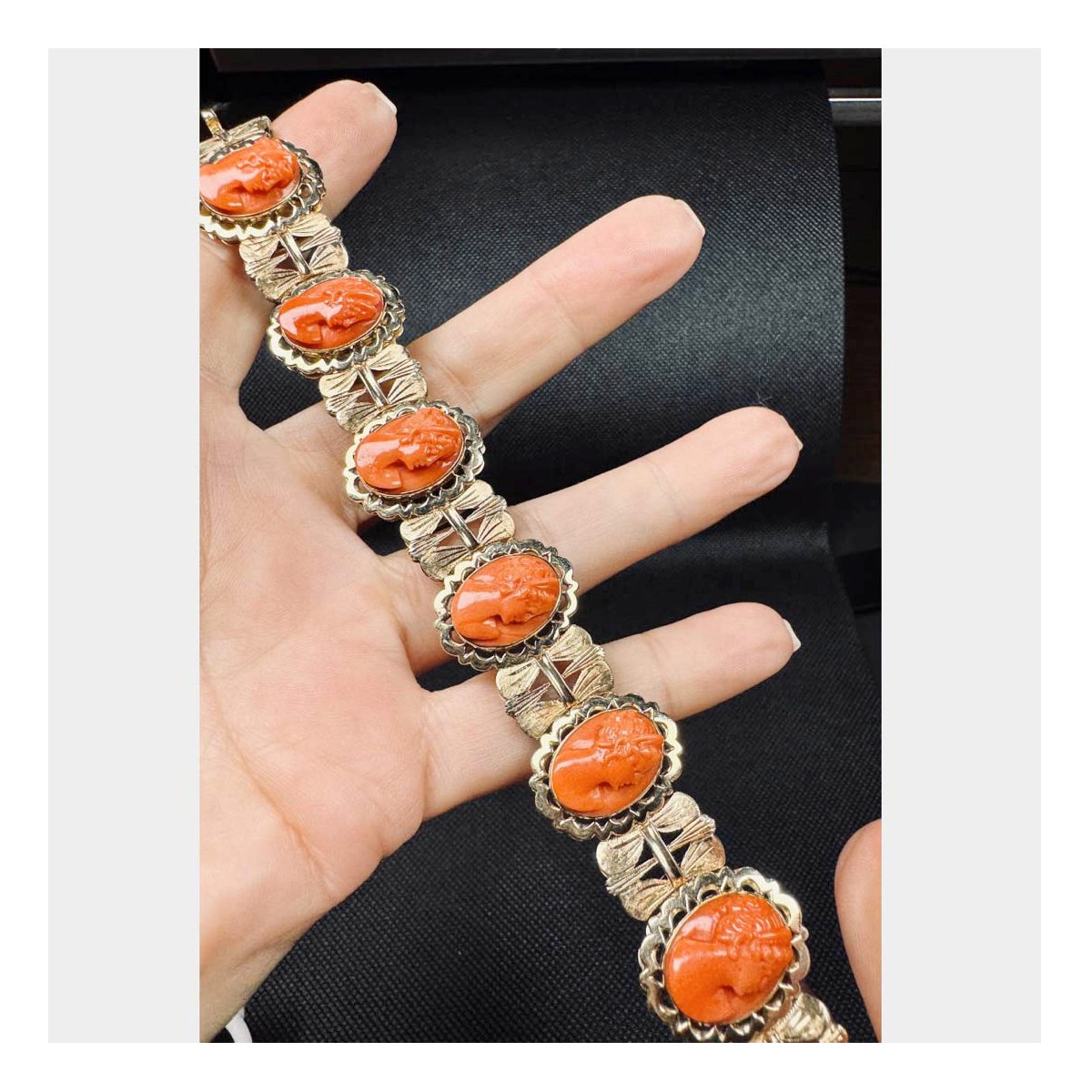 Red Coral and 18K Bracelet