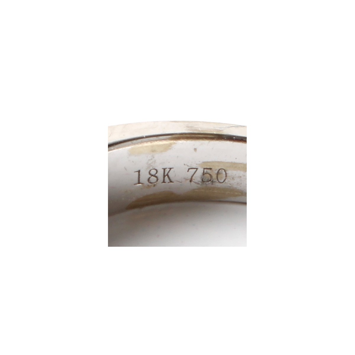 Diamond and 18K Ring