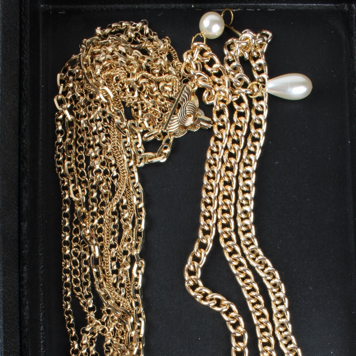 Lot of Costume Necklaces.