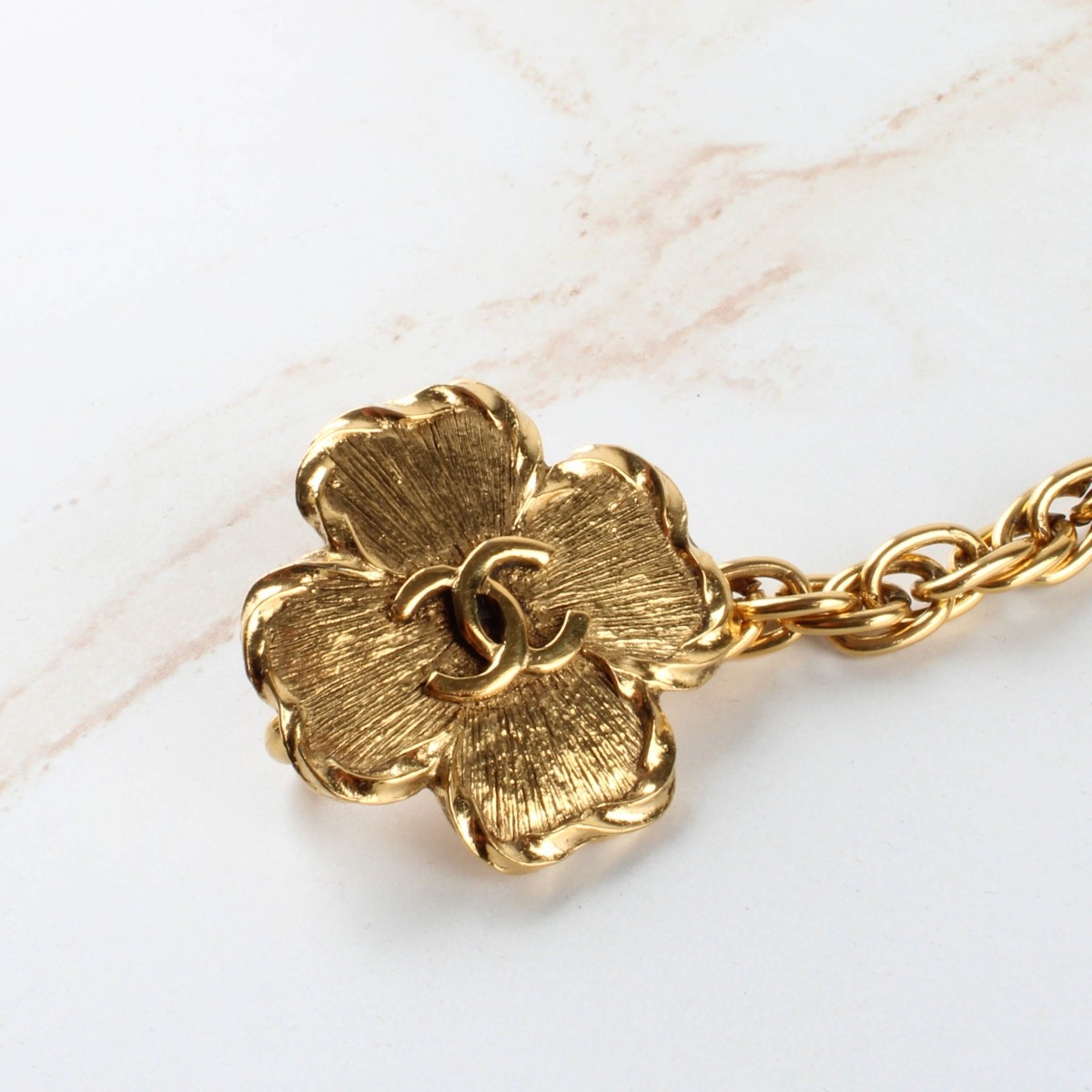 Vintage Chanel Clover Gold Toned Belt
