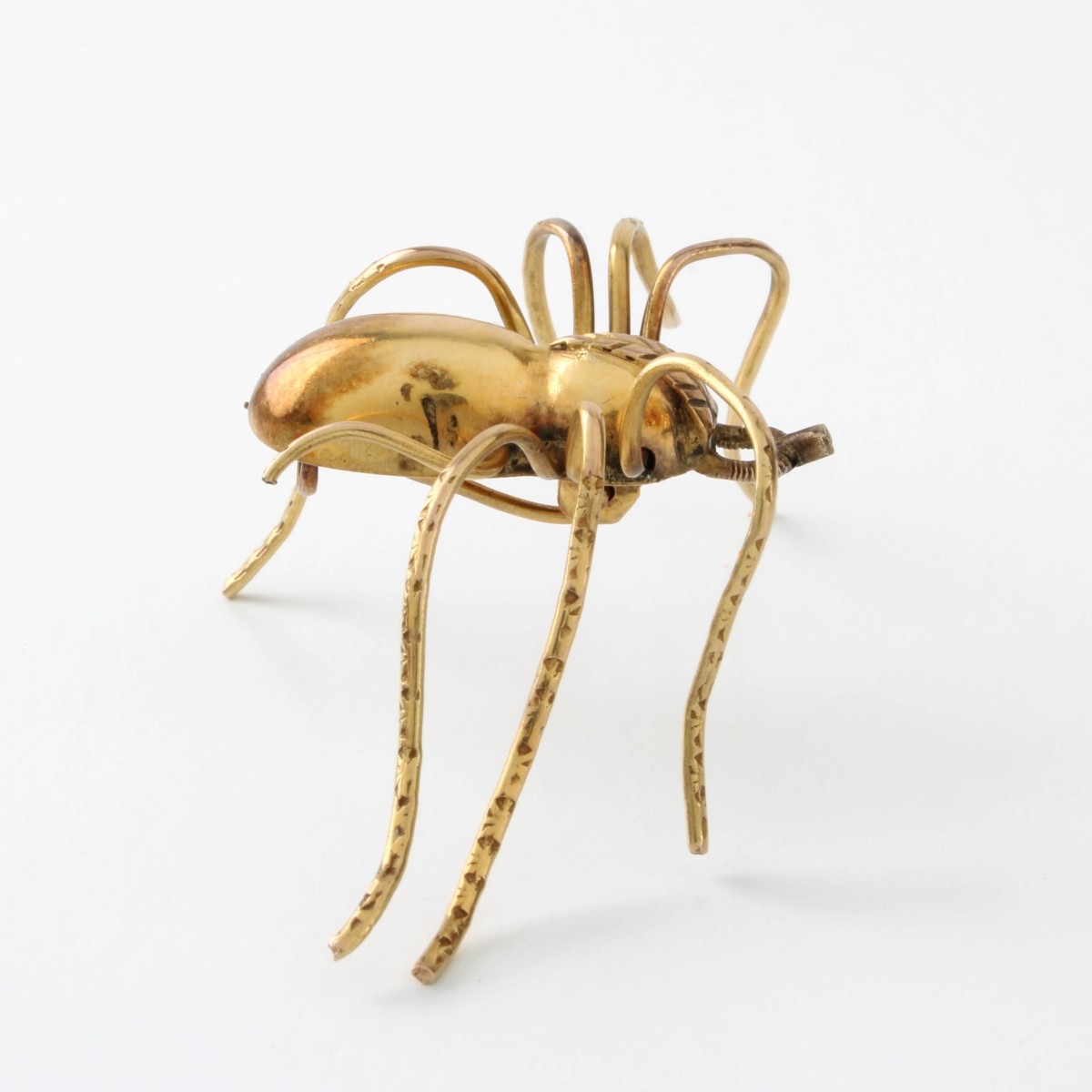 13K Fly Pendant / Pin