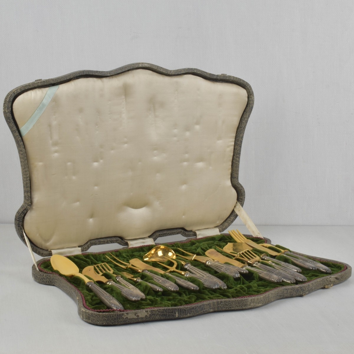 French Serving Set