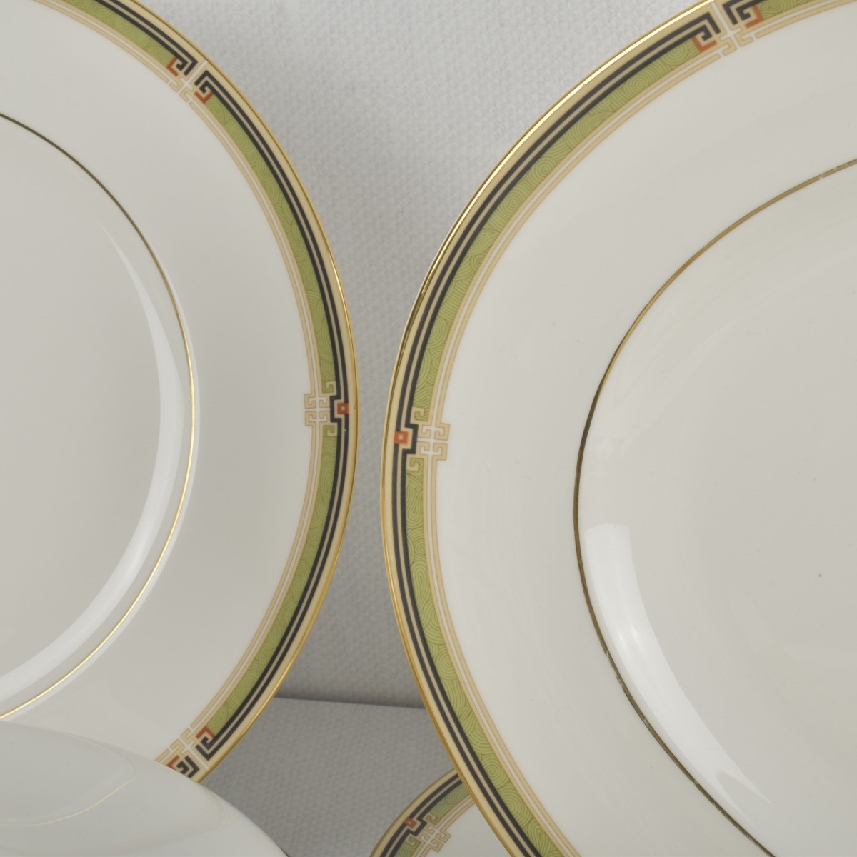 Wedgewood "Oberon" Bone China