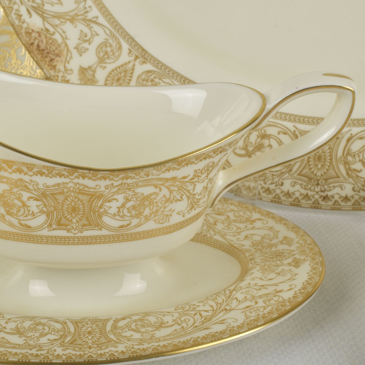 Royal Worcester "Embassy" Porcelain Dinner Service