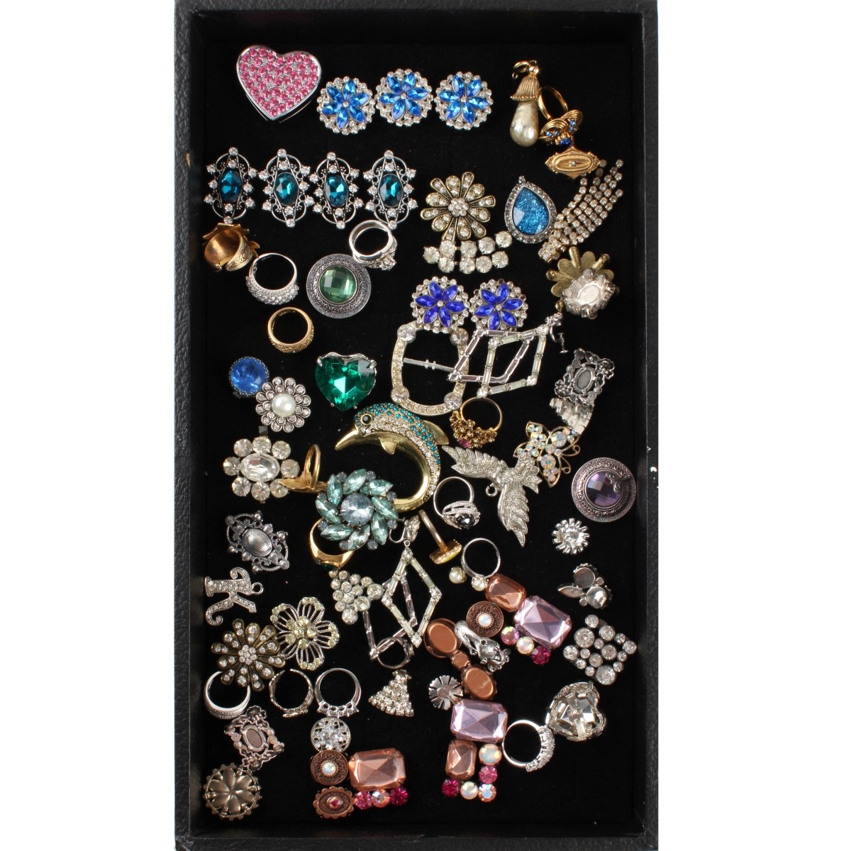 Tray Lot of Costume Jewelry & Parts