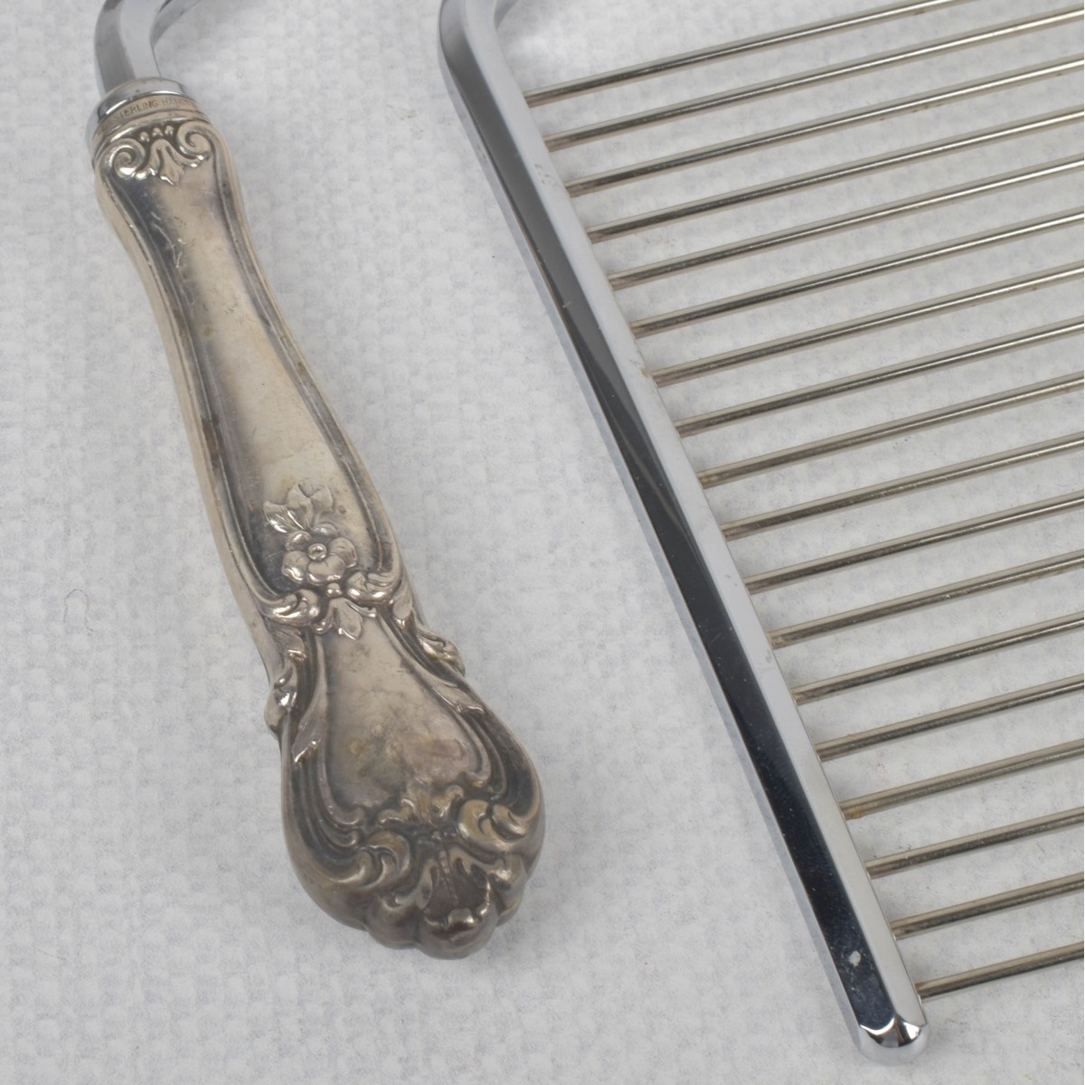 Web "Ancestry" Sterling Cake Breaker