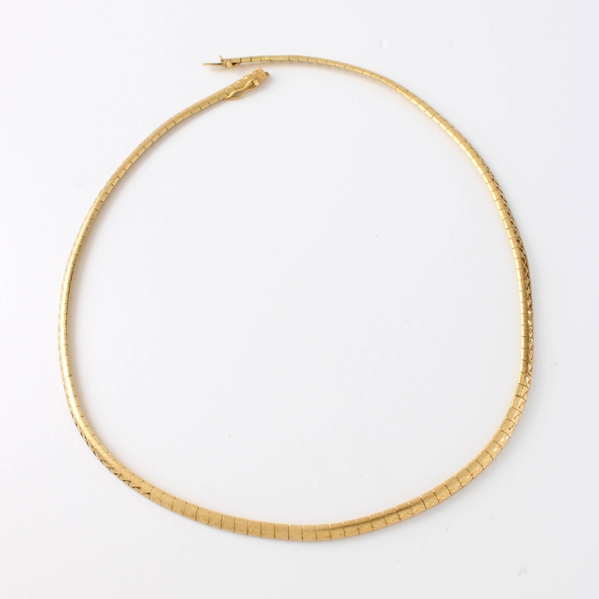 18K Omega Necklace