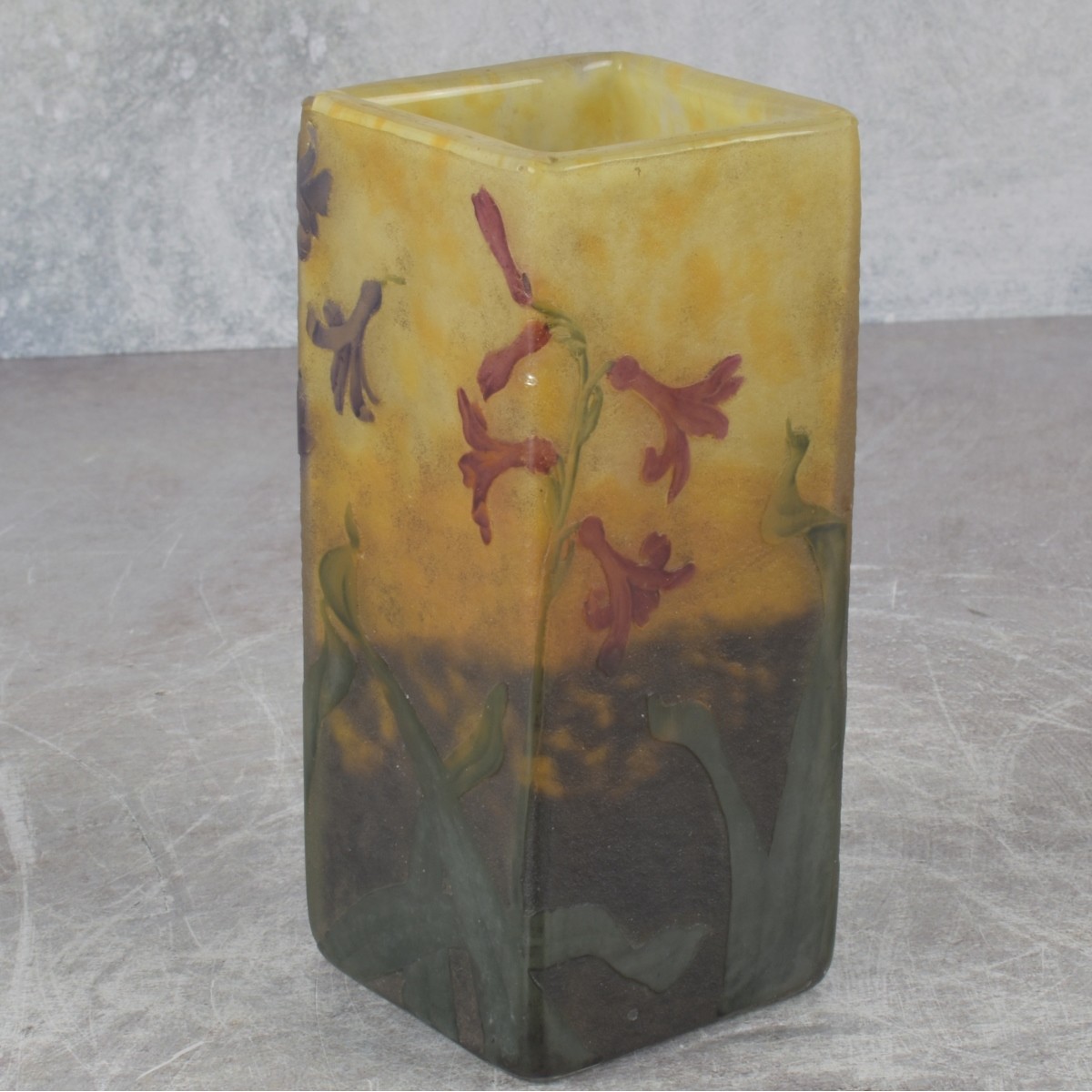 Daum Nancy Cameo Glass Vase