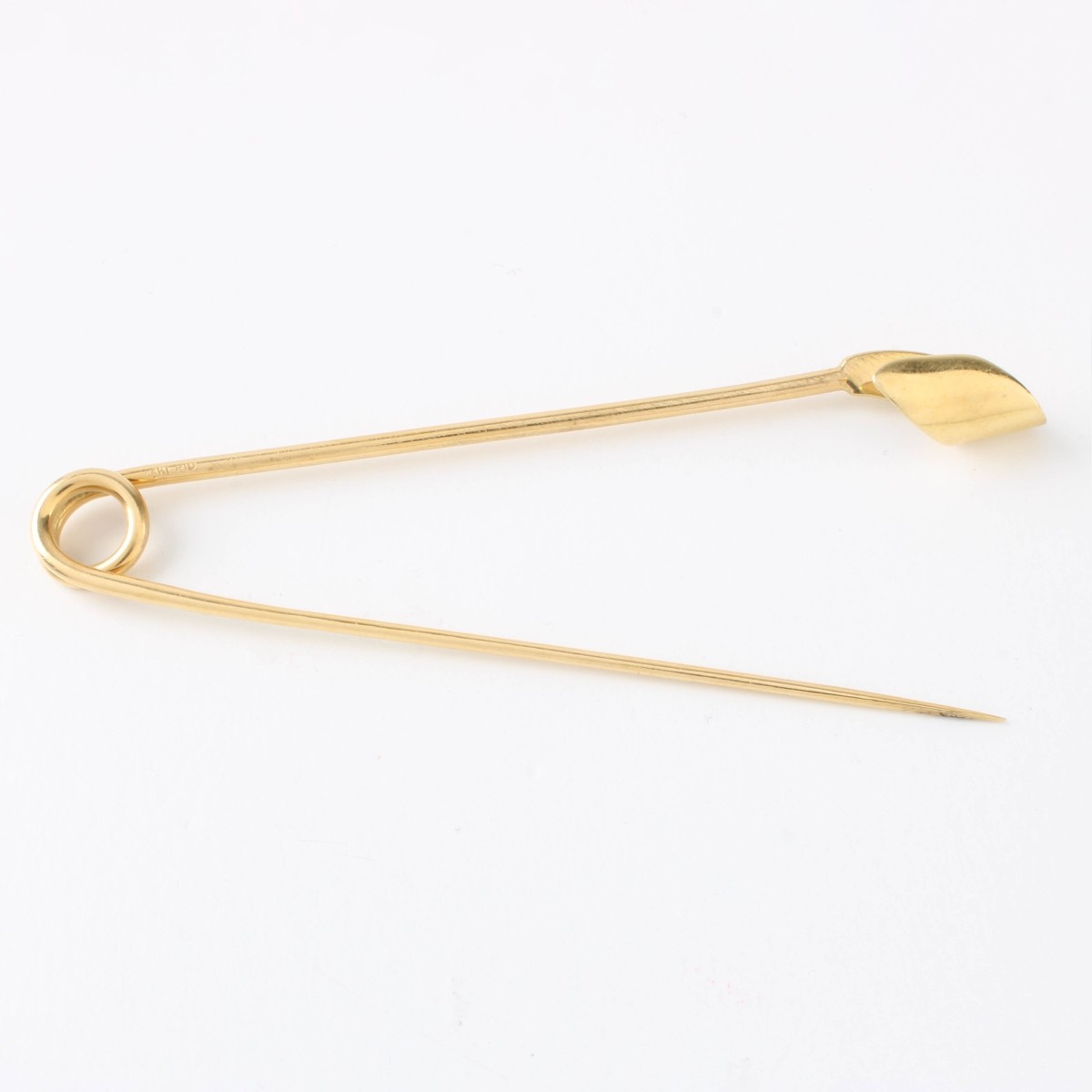 18K Pendant / Pin