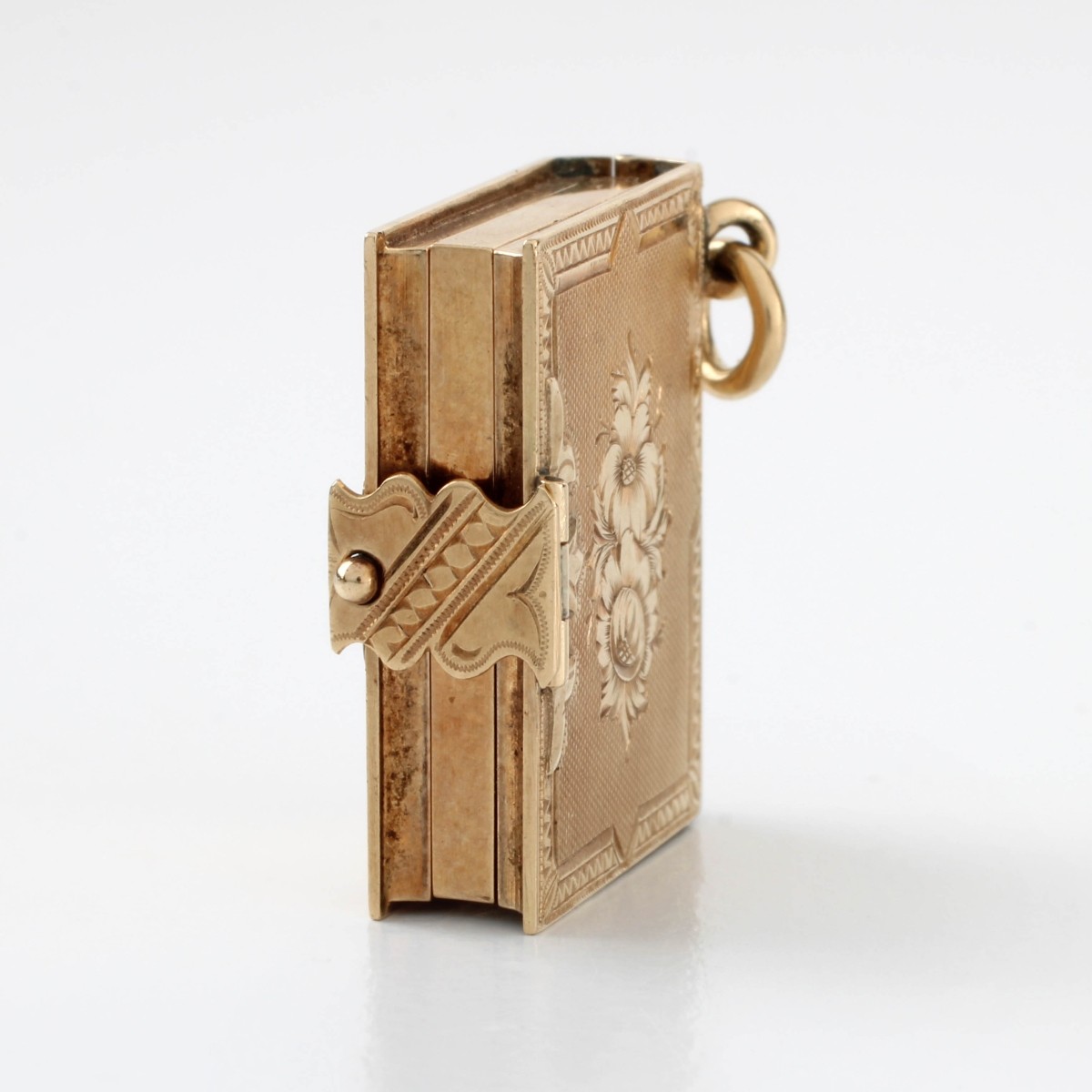 14K Pendant / Locket