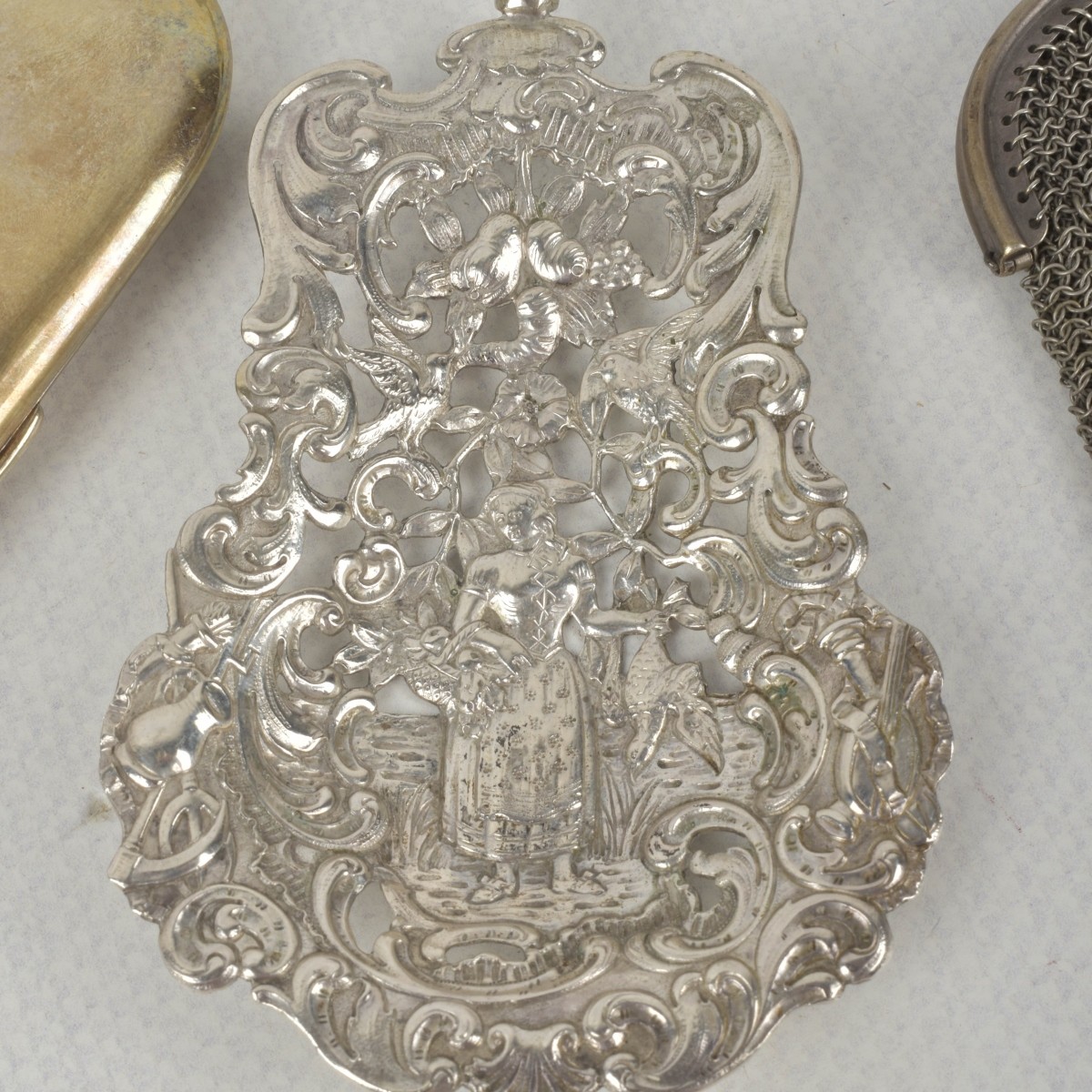 800 Silver Pieces