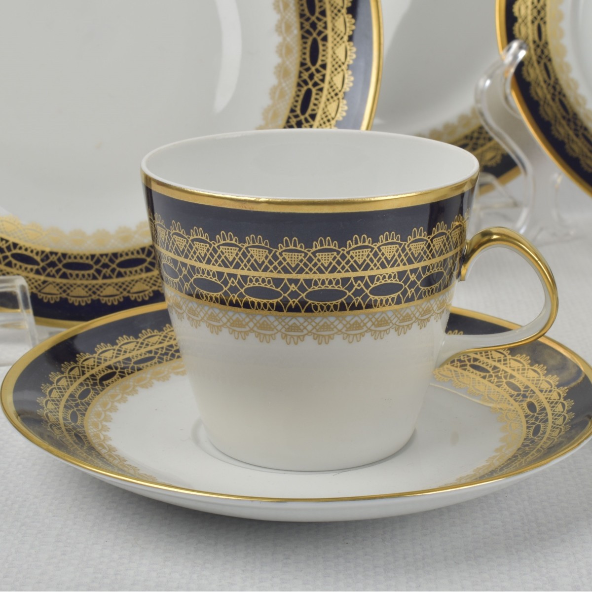 German Lichte "Echt Kobalt" Dinner Service