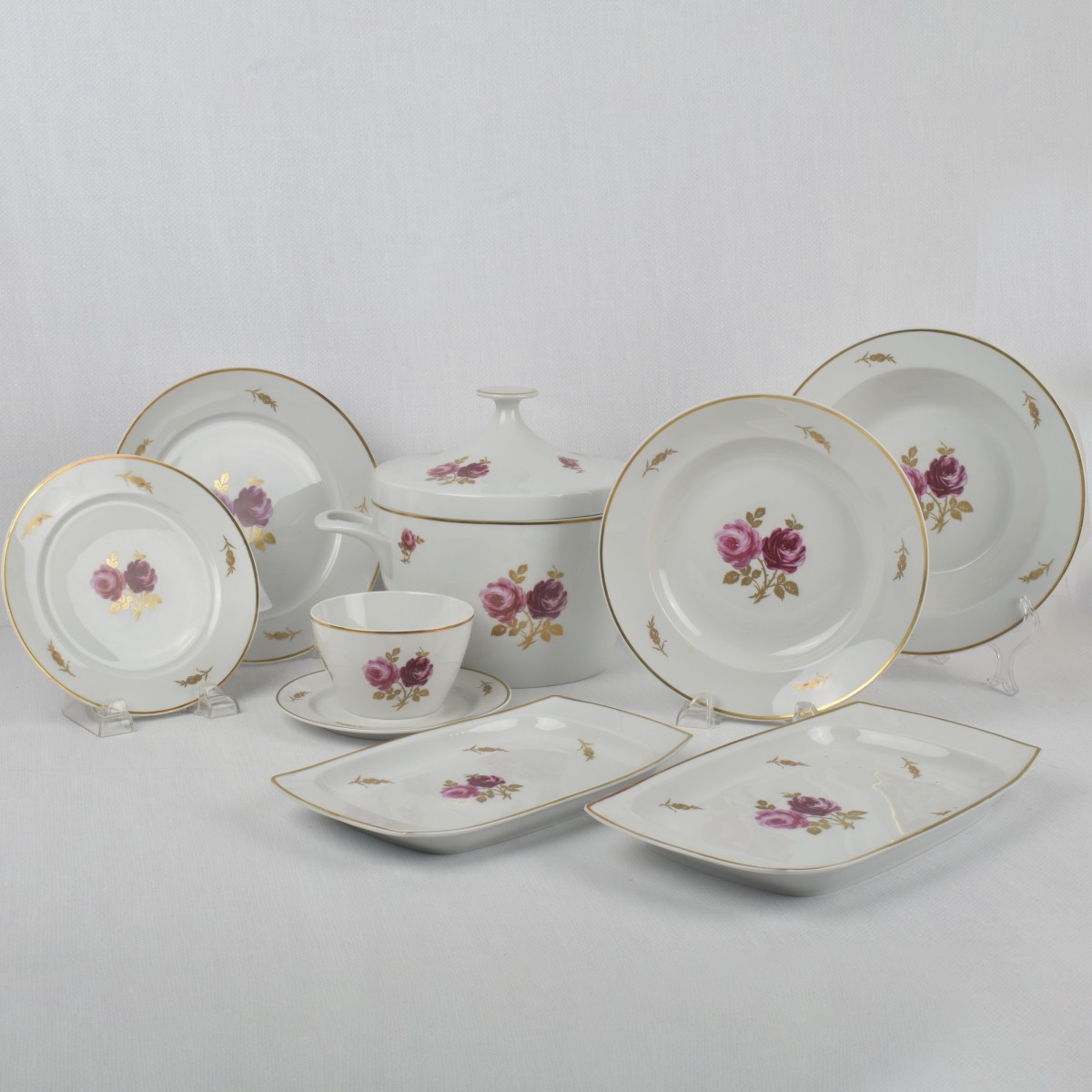 German Lichte "Echt Kobalt" Dinner Service