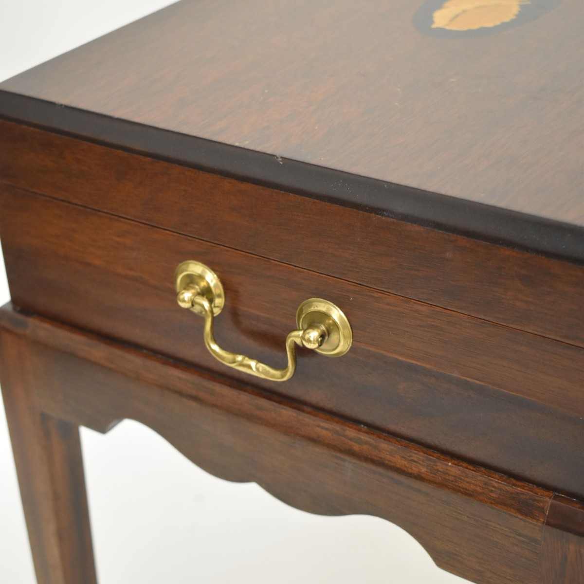 Storage Box on Stand