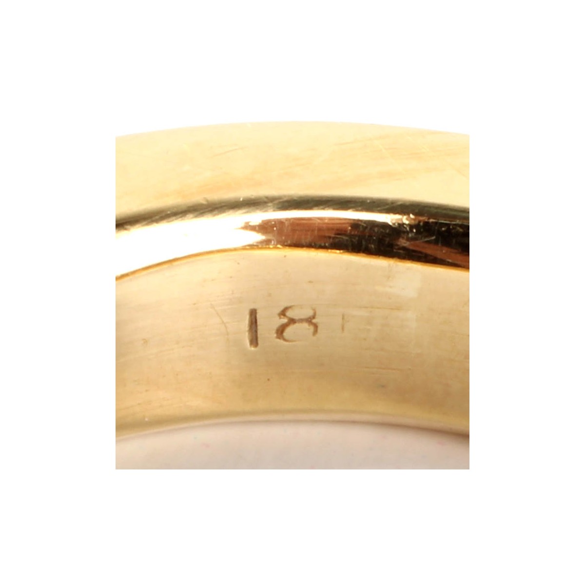 Diamond and 18K Ring
