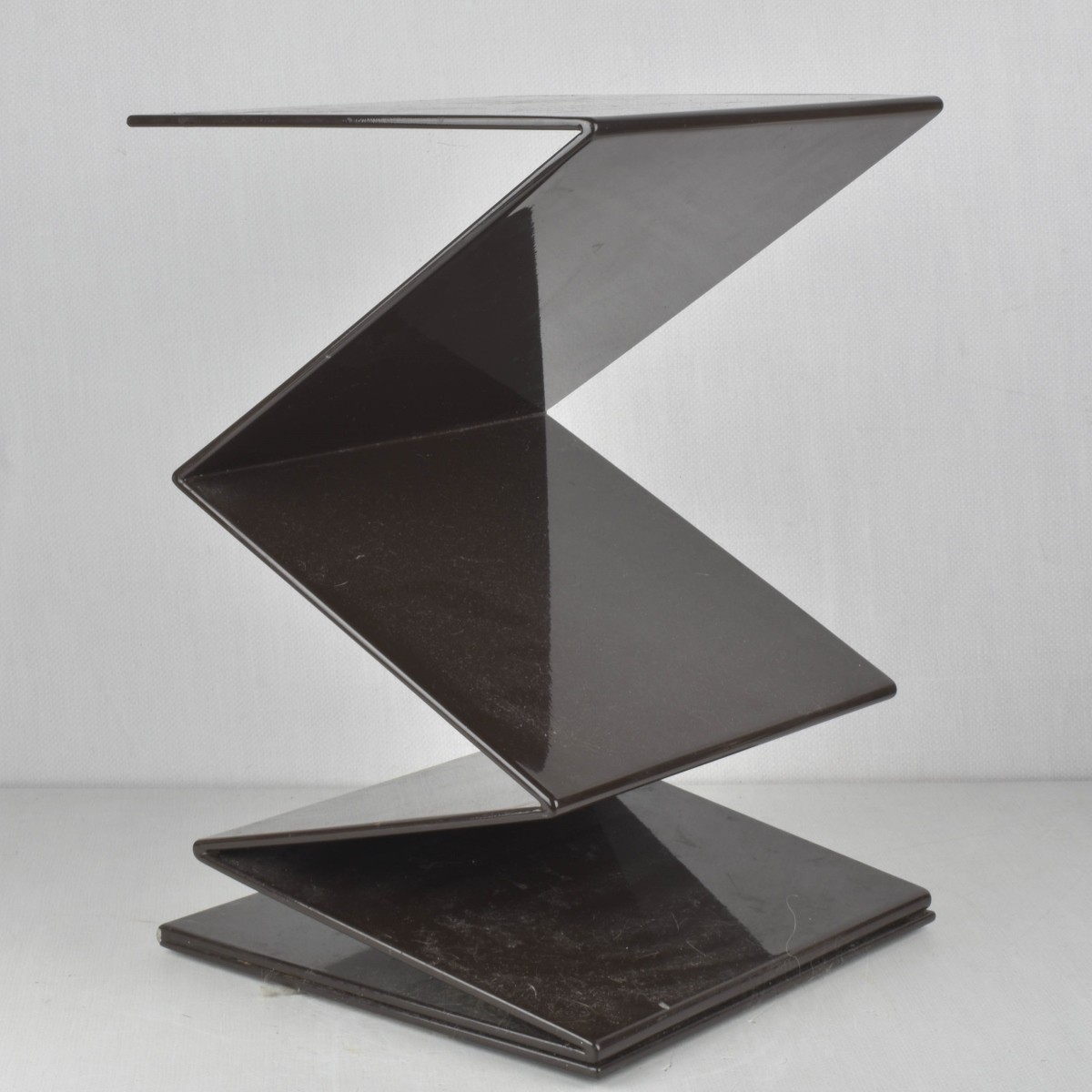 Gerrit Rietveld Style Zigzag Table