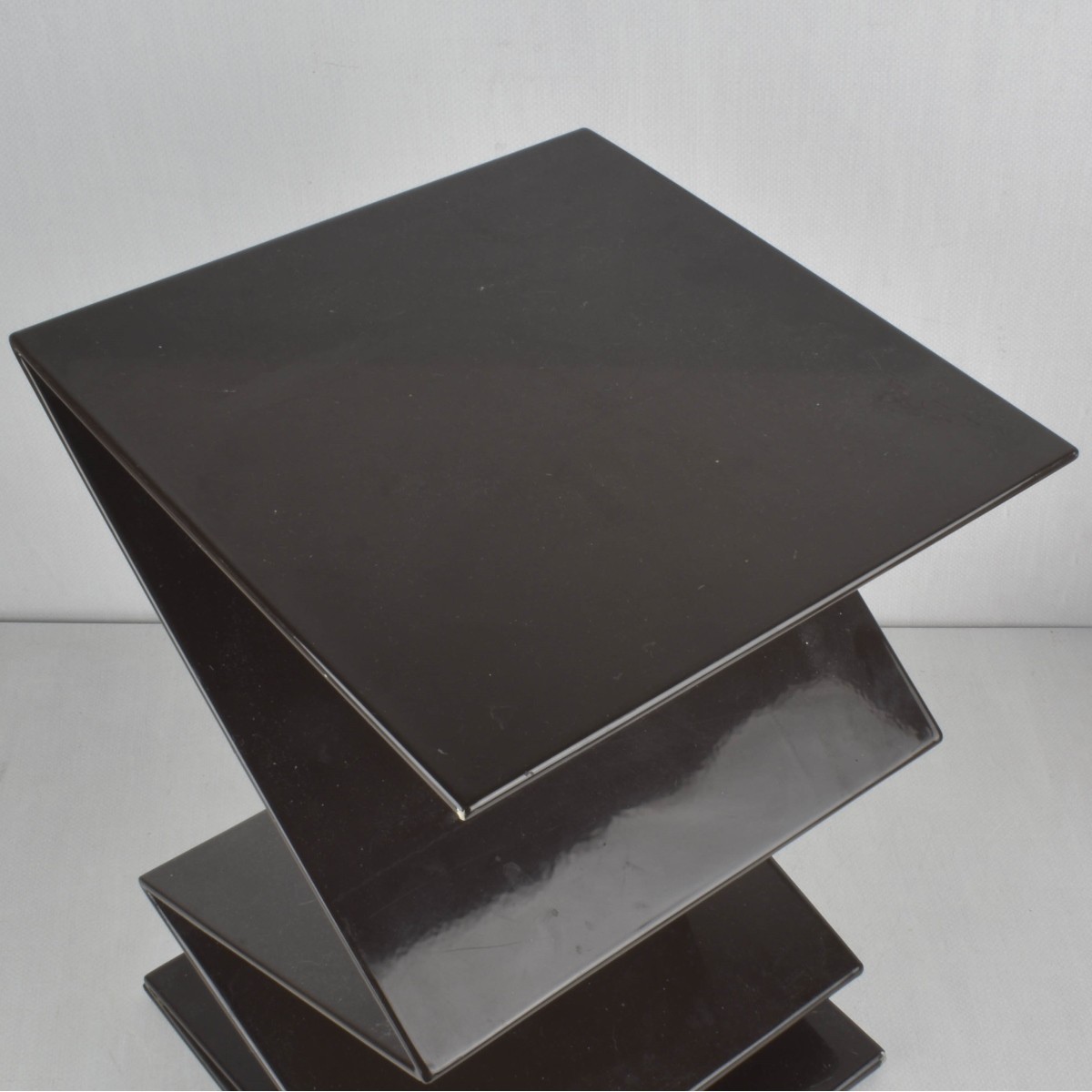 Gerrit Rietveld Style Zigzag Table